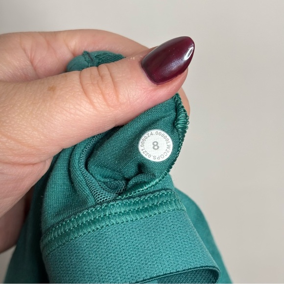 Lululemon Everlux Cut-Out Train Bra Medium Support size 8 - Picture 7 of 9